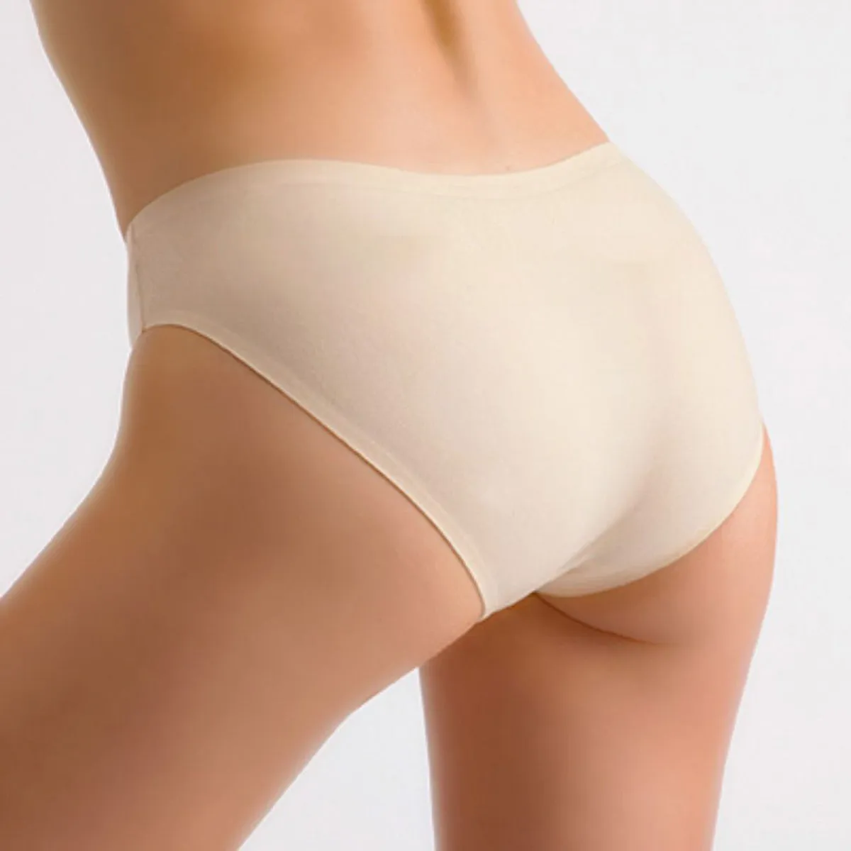 Silky Dance Invisible High Cut Brief